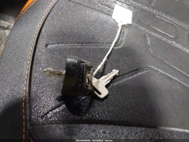 2017 POLARIS GENERAL 3NSRGE995HH870604 Photo 10