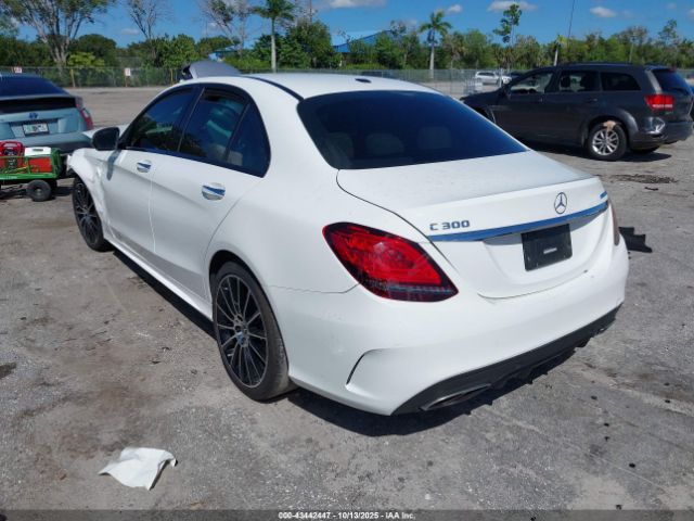 2019 MERCEDES-BENZ C 300 55SWF8DB9KU300657 Photo 2