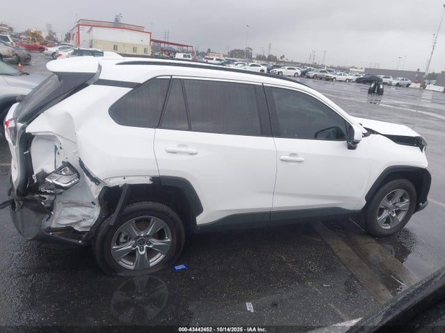 Продаж на аукціоні авто 2024 Toyota Rav4 Xle, vin: 2T3W1RFV1RW312688, номер лоту: 43442452
