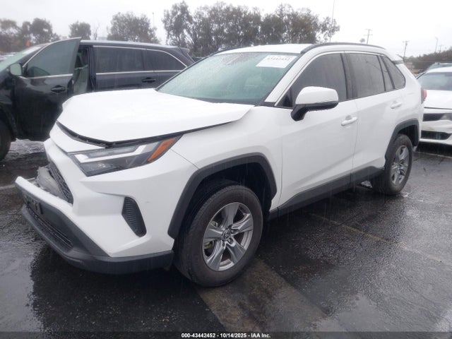 Продаж на аукціоні авто 2024 Toyota Rav4 Xle, vin: 2T3W1RFV1RW312688, номер лоту: 43442452