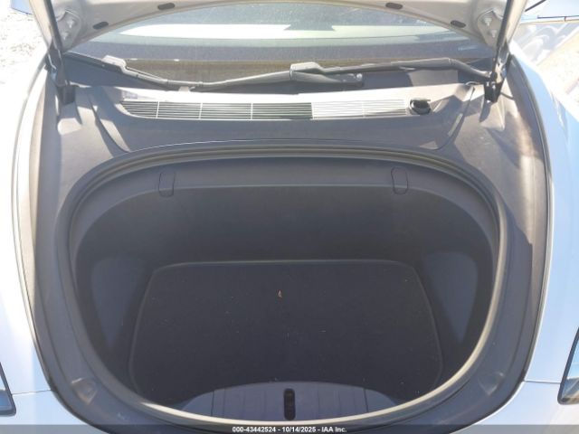 2018 TESLA MODEL 3 5YJ3E1EA9JF048637 Photo 9