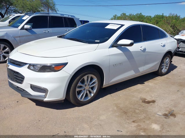Chevrolet lfv - direct injection, variable valve timing, gen 1 2018 1G1ZD5ST2JF190035 Image 2