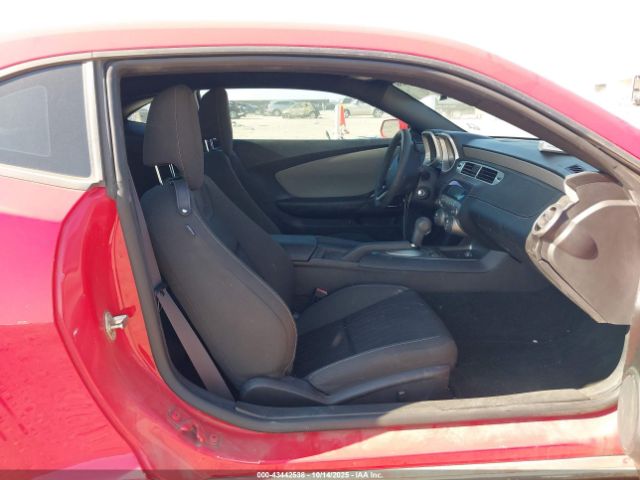 2015 CHEVROLET CAMARO 2G1FB1E32F9104915 Photo 4