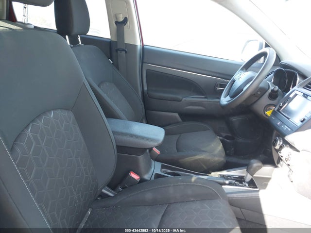 2021 MITSUBISHI OUTLANDER SPORT JA4APUAU3MU028618 Photo 4