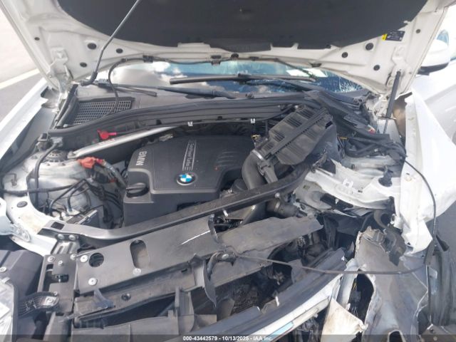 2017 BMW X3 5UXWZ7C32H0X42988 Photo 9