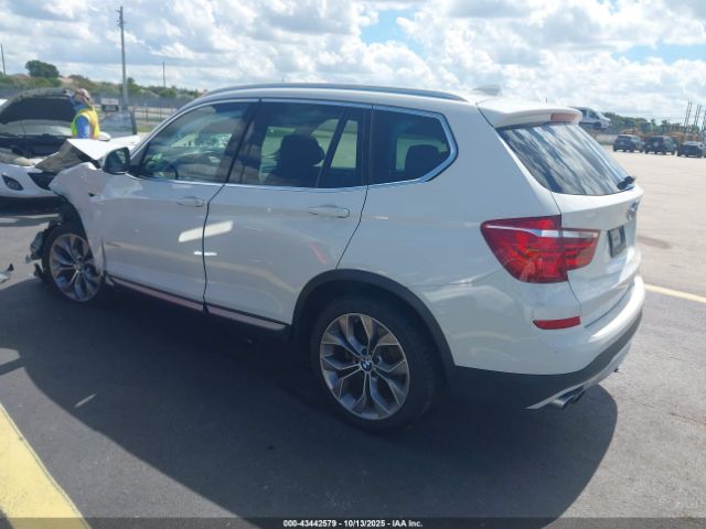 2017 BMW X3 5UXWZ7C32H0X42988 Photo 2