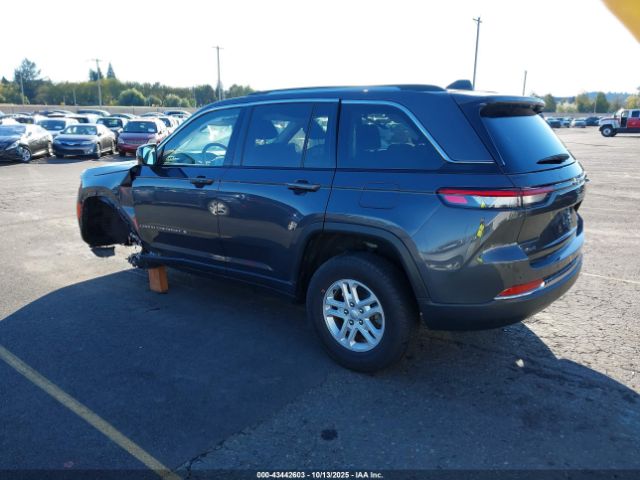 2023 JEEP GRAND CHEROKEE 1C4RJHAG4PC586189 Photo 2