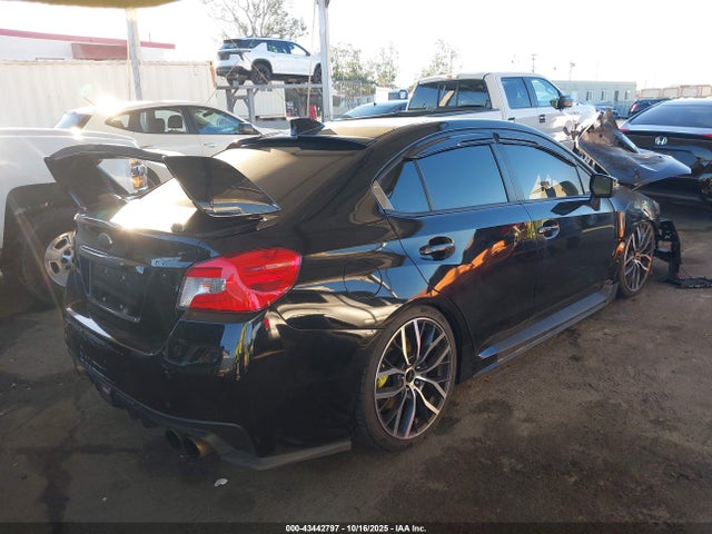 2018 SUBARU WRX STI JF1VA2N66J9823479 Photo 3