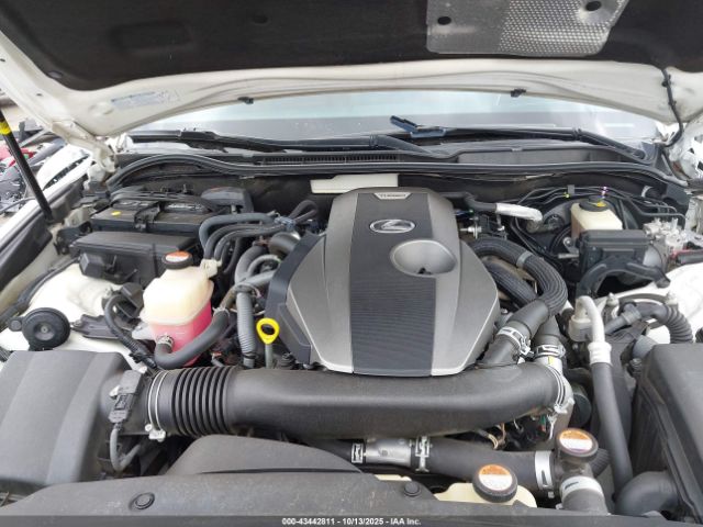 2016 LEXUS IS 200T JTHBA1D26G5008428 Photo 9