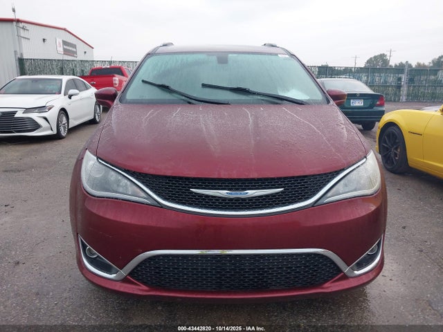 2C4RC1EG7JR168297 Chrysler 2018