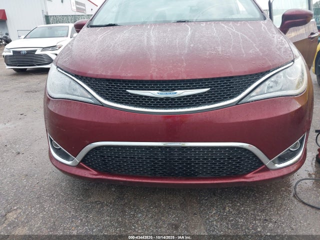 2C4RC1EG7JR168297 Chrysler 2018