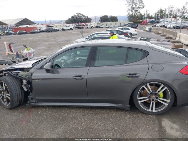 Porsche Panamera E-hybrid S 2014 WP0AD2A77EL044096 Image 15