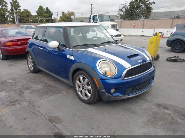 2008 MINI COOPER S WMWMF73598TT91110 Photo 0