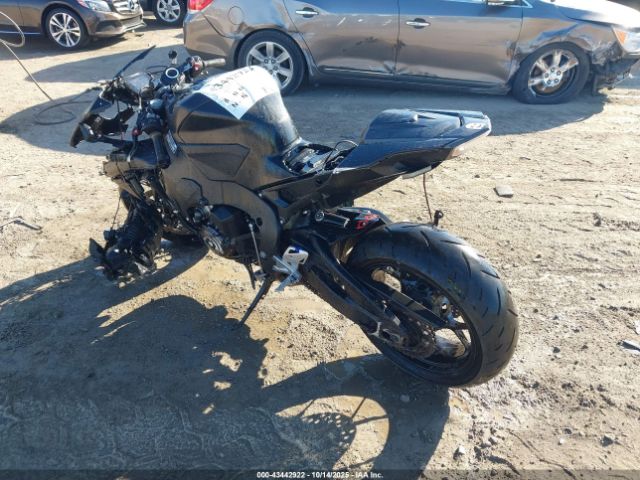 2021 HONDA CBR1000 JH2SC7758MK400223 Photo 2