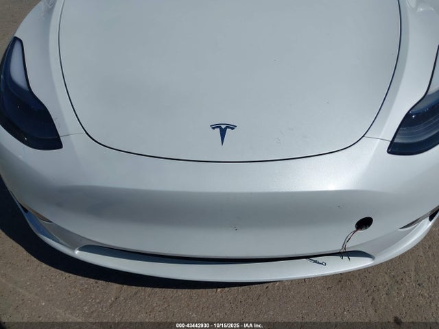 2024 TESLA MODEL Y 7SAYGAEE0RF106796 Photo 5