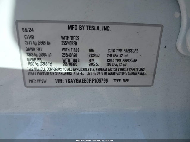 2024 TESLA MODEL Y 7SAYGAEE0RF106796 Photo 8