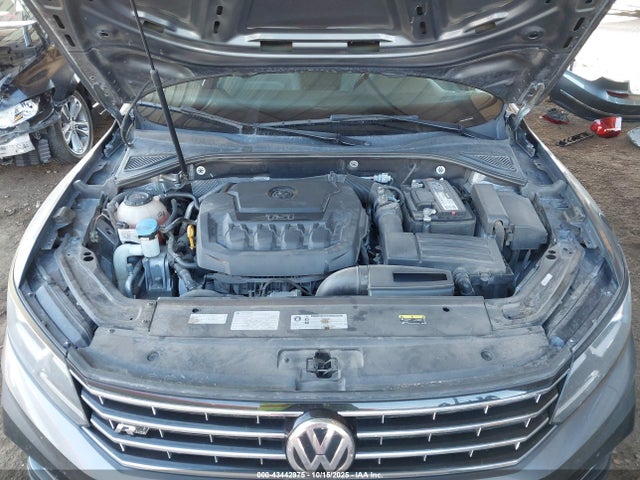 1VWAA7A34JC022552 Volkswagen Passat 2.0t R-line/2.0t S