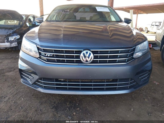 1VWAA7A34JC022552 Volkswagen Passat 2.0t R-line/2.0t S