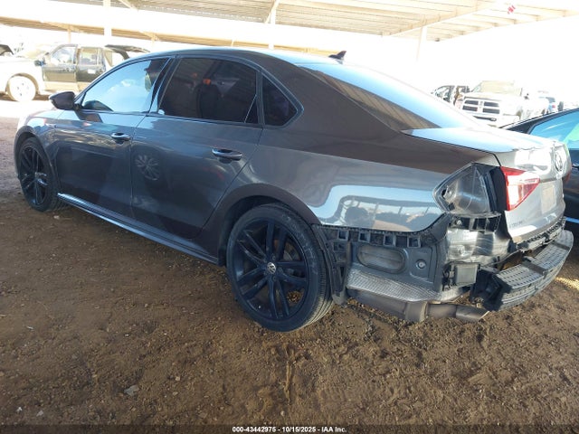 1VWAA7A34JC022552 Volkswagen Passat 2.0t R-line/2.0t S