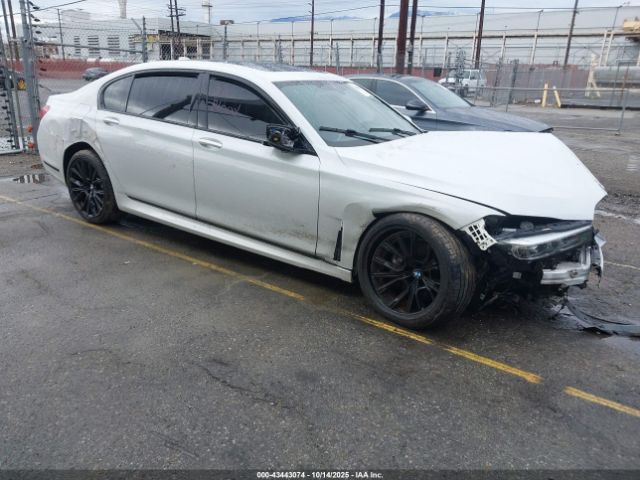 2022 BMW 740 WBA7T2C00NCK26779