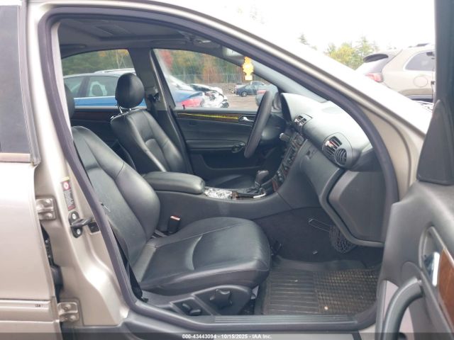 2003 MERCEDES-BENZ C 240 WDBRF61J93F335371 Photo 4