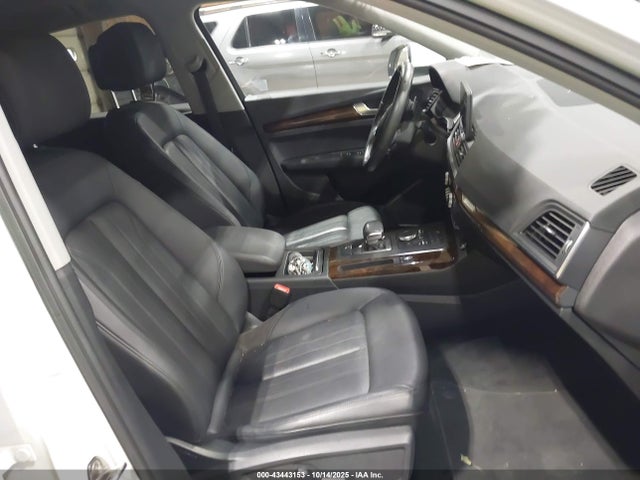 2019 AUDI Q5 WA1ANAFY4K2114657 Photo 4