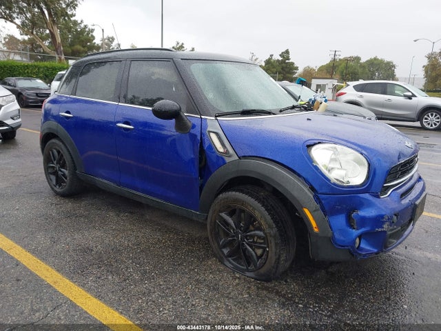 2016 MINI COUNTRYMAN WMWZC3C57GWT08911 Photo 0