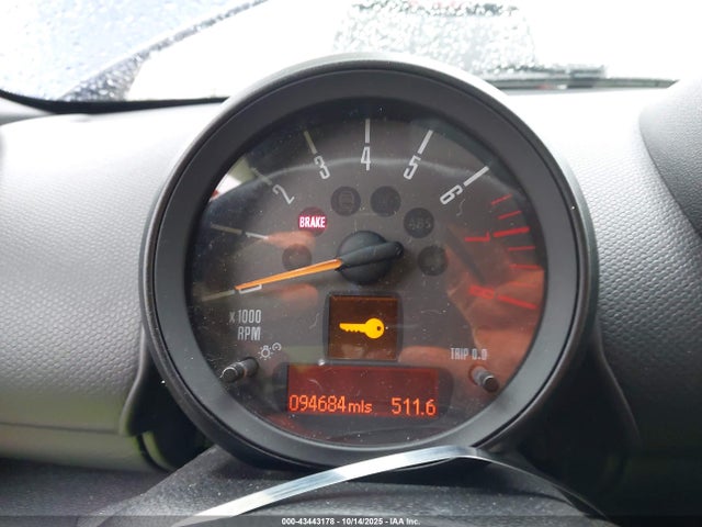 2016 MINI COUNTRYMAN WMWZC3C57GWT08911 Photo 6