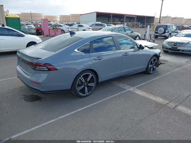 1HGCY2F59RA048030 Honda Accord Hybrid Sport