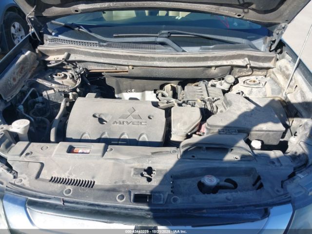 2016 MITSUBISHI OUTLANDER JA4AD3A31GZ009163 Photo 9