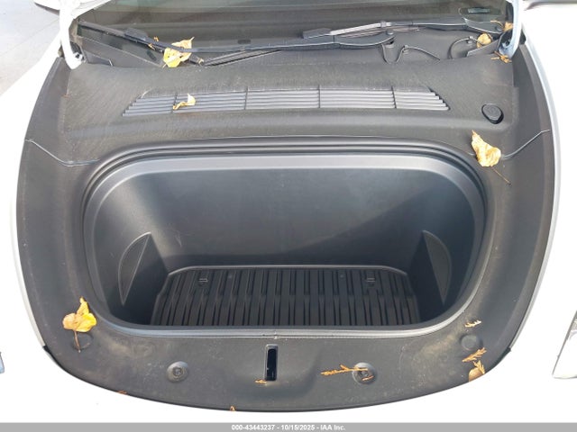 2022 TESLA MODEL Y 7SAYGAEE3NF427483 Photo 9