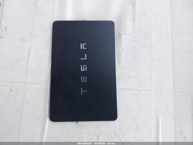 2022 TESLA MODEL Y 7SAYGAEE3NF427483 Photo 10