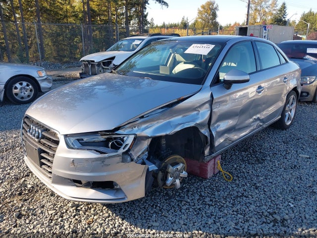2015 AUDI A3 WAUACGFFXF1127760 Photo 5