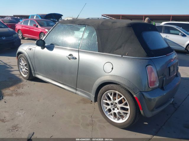 2005 MINI COOPER S WMWRH334X5TF82999 Photo 2