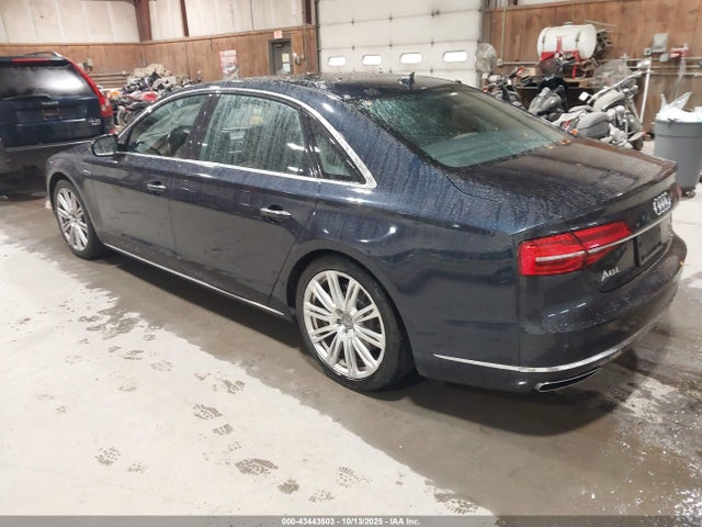 2015 AUDI A8 L WAU3MAFD2FN001483 Photo 2