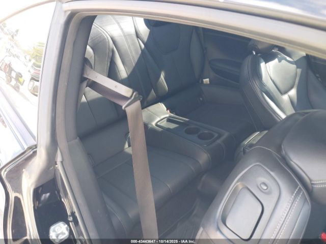 2018 INFINITI Q60 JN1EV7ELXJM390430 Photo 7