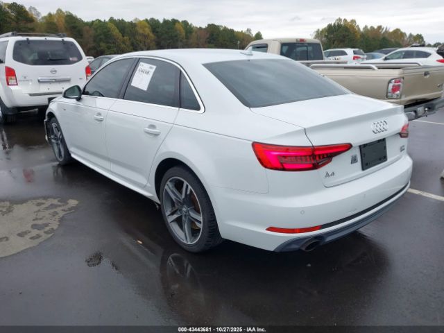 2017 AUDI A4 WAUENAF43HN018950 Photo 2