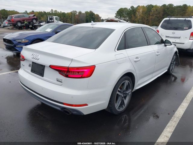 2017 AUDI A4 WAUENAF43HN018950 Photo 3