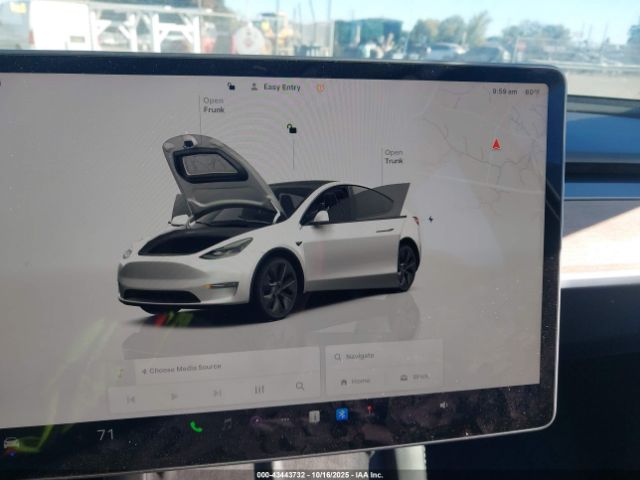 2024 TESLA MODEL Y 7SAYGDEE5RA305213 Photo 6