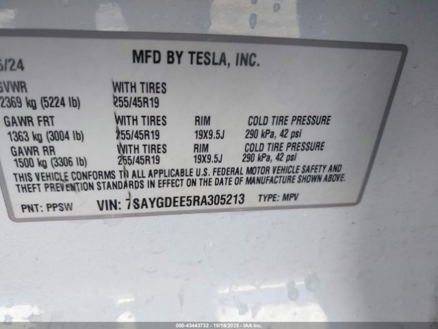 2024 TESLA MODEL Y 7SAYGDEE5RA305213 Photo 8