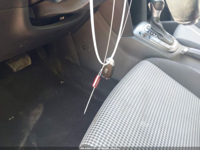 2018 HYUNDAI KONA KM8K62AA4JU178378 Photo 10