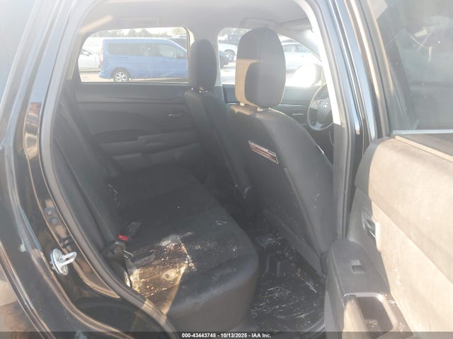 Mitsubishi dohc mivec 2015 4A4AP4AU3FE048346 Image 8