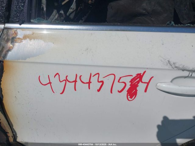 2012 AUDI A4 WAUEFAFL2CA114038 Photo 8