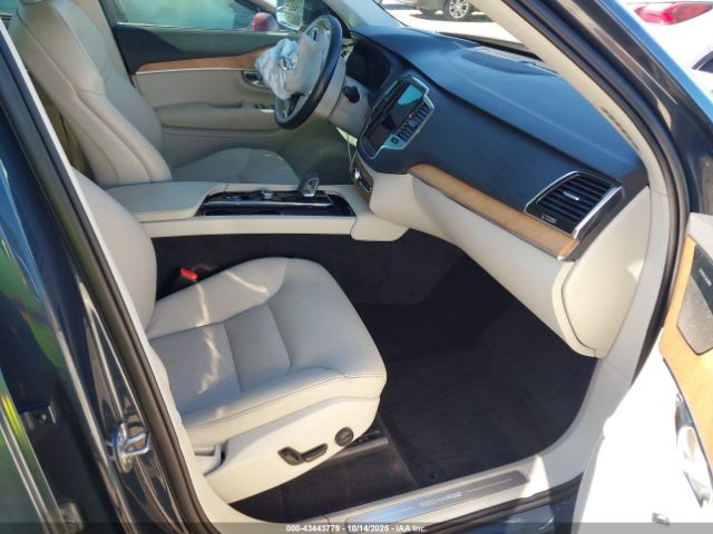 2022 VOLVO XC90 RECHARGE PLUG-IN HYBRID YV4BR00Z7N1821219 Photo 4