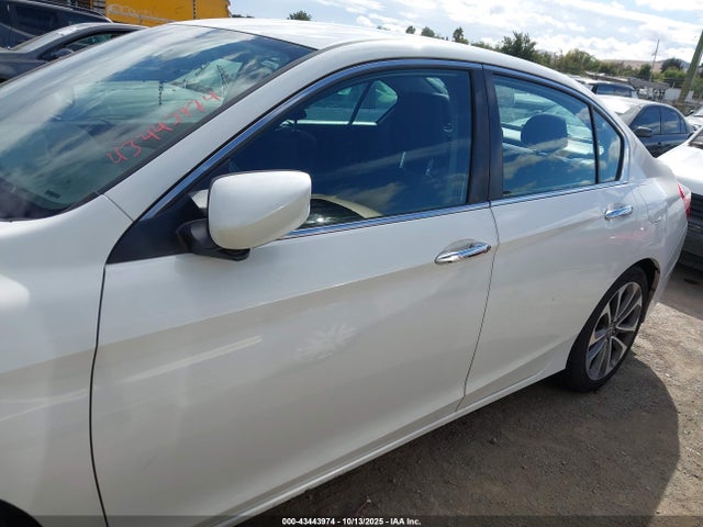 Honda k24w1 2015 1HGCR2F5XFA071700 Image 14