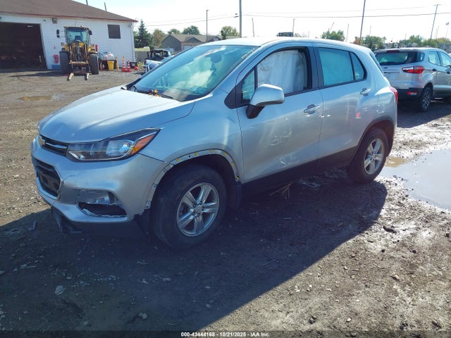 2021 CHEVROLET TRAX KL7CJNSB5MB341875 Photo 1