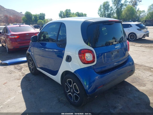 Smart Fortwo 2016 WMEFJ5DAXGK055451 Image 15