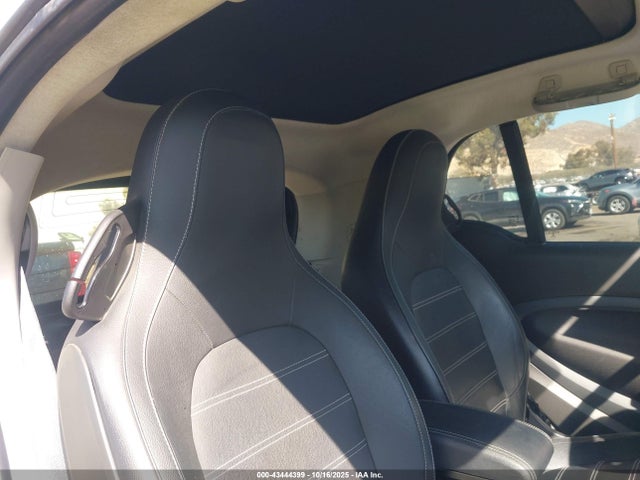 Smart Fortwo 2016 WMEFJ5DAXGK055451 Image 20