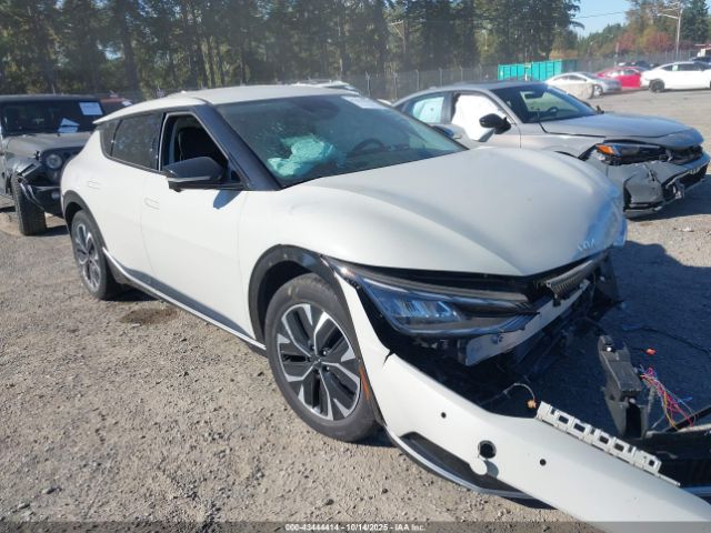 2023 KIA EV6 KNDC3DLC5P5098702