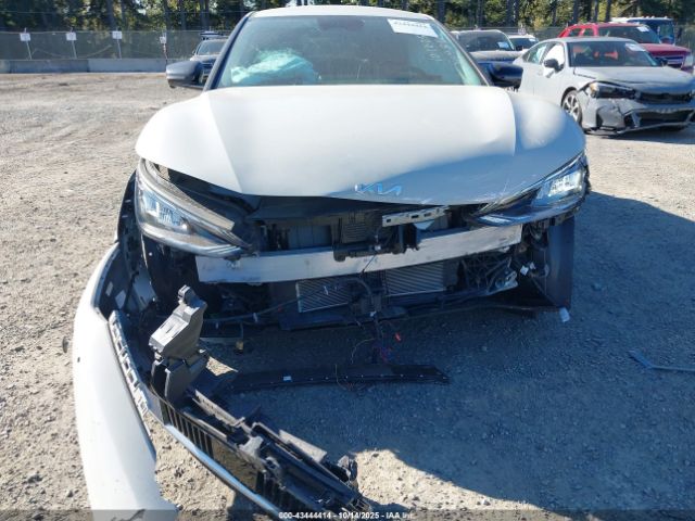 2023 KIA EV6 KNDC3DLC5P5098702 Photo 5